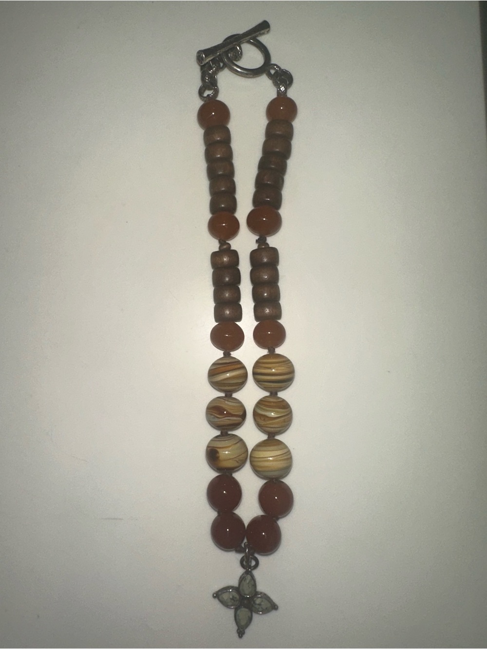 Lucky Brand Vintage Agate Carnelian Brown and Tan Beaded Necklace Floral W/Cross